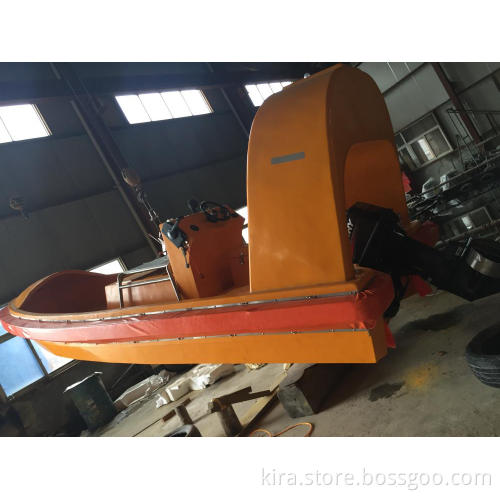 Fast rescue lifeboat with Single Arm Davit